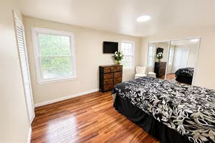 8036 St Annes Ct, Alexandria, VA 22309 - Photo 11