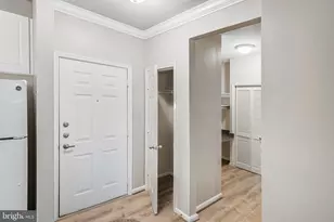 2765 Centerboro Dr, Vienna, VA 22181 - Photo 3