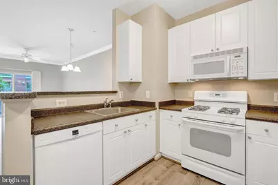 2765 Centerboro Drive #247, Vienna, VA 22181 - Photo 11