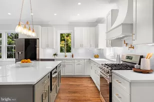 1010 Croton Dr, Alexandria, VA 22308 - Photo 17