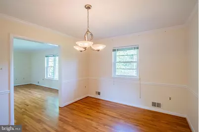 6608 Fairlawn Drive, McLean, VA 22101 - Photo 11