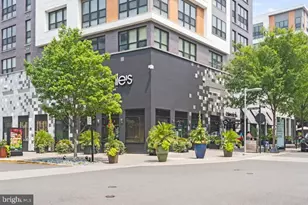 9071 Loreleigh Way, Fairfax, VA 22031 - Photo 29