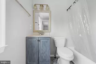 9071 Loreleigh Way, Fairfax, VA 22031 - Photo 19