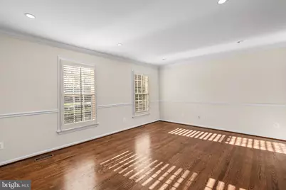 8805 Teresa Ann Court, Alexandria, VA 22308 - Photo 9