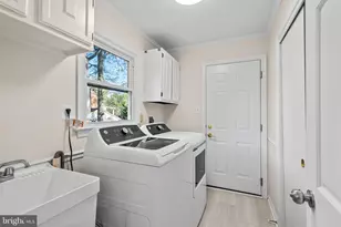 8805 Teresa Ann Ct, Alexandria, VA 22308 - Photo 27