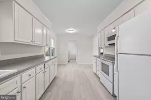 8805 Teresa Ann Ct, Alexandria, VA 22308 - Photo 23