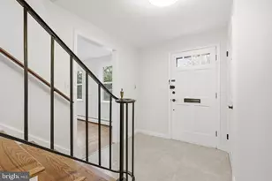 5300 Neville Ct, Alexandria, VA 22310 - Photo 15