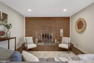 7820 Antiopi St, Annandale, VA 22003 - Photo 25