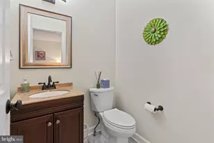 6241 Clay Pipe Ct, Centreville, VA 20121 - Photo 19