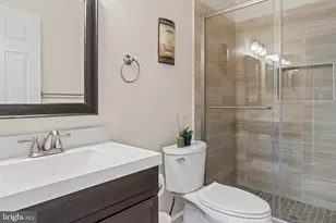 6241 Clay Pipe Ct, Centreville, VA 20121 - Photo 29