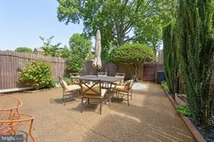 4575 Airlie Way, Annandale, VA 22003 - Photo 27