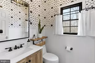 6813 Brimstone Ln, Fairfax Station, VA 22039 - Photo 9