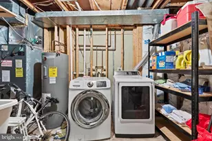 3930 Collis Oak Ct, Fairfax, VA 22033 - Photo 41