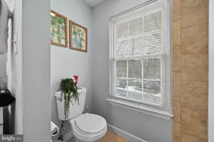 3930 Collis Oak Ct, Fairfax, VA 22033 - Photo 33