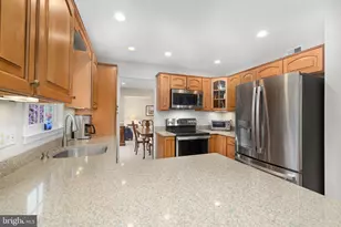 6964 Conservation Dr, Springfield, VA 22153 - Photo 11