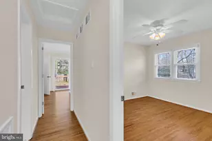 9204 Ashmeade Dr, Fairfax, VA 22032 - Photo 21