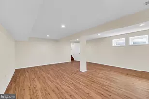 9204 Ashmeade Dr, Fairfax, VA 22032 - Photo 35