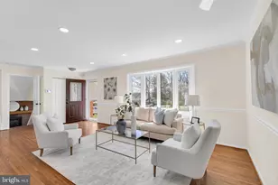 9204 Ashmeade Dr, Fairfax, VA 22032 - Photo 5