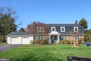 3022 Fox Den Ln, Oakton, VA 22124 - Photo 3