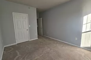 13377 Connor Dr, Centreville, VA 20120 - Photo 11