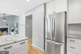 13179 Ladybank Ln, Herndon, VA 20171 - Photo 17