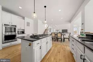 1096 Liberty Meeting Ct, Herndon, VA 20170 - Photo 13