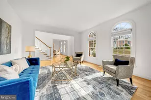 1096 Liberty Meeting Ct, Herndon, VA 20170 - Photo 7