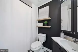 11240 Harbor Ct, Reston, VA 20191 - Photo 13