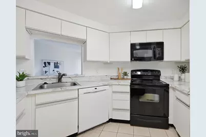 11240 Harbor Court #11240, Reston, VA 20191 - Photo 7