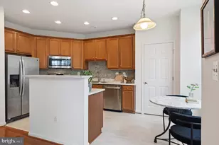 2313 Huntington Station Ct, Alexandria, VA 22303 - Photo 31