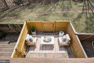 4141 Pleasant Meadow Ct, Chantilly, VA 20151 - Photo 15