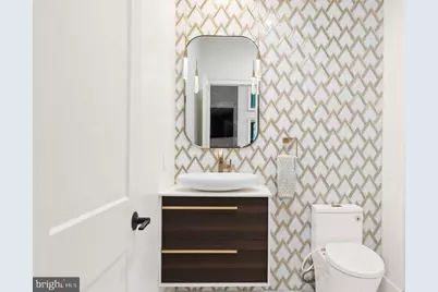 1102 Mill Ridge, McLean, VA 22102 - Photo 17