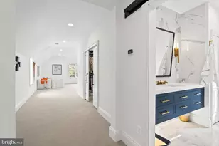 6929 River Oaks Dr, McLean, VA 22101 - Photo 49