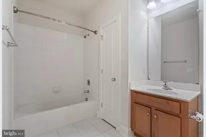 9521 Bastille Street #106, Fairfax, VA 22031 - Photo 11