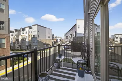 13574 Innovation Station Loop #19A, Herndon, VA 20171 - Photo 3