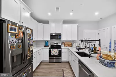 13574 Innovation Station Loop #19A, Herndon, VA 20171 - Photo 11