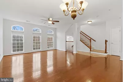 4477 Beacon Grove Circle, Fairfax, VA 22033 - Photo 5