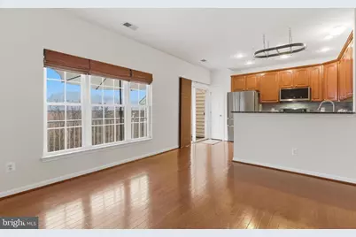 4477 Beacon Grove Circle, Fairfax, VA 22033 - Photo 13