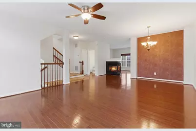 4477 Beacon Grove Circle, Fairfax, VA 22033 - Photo 3