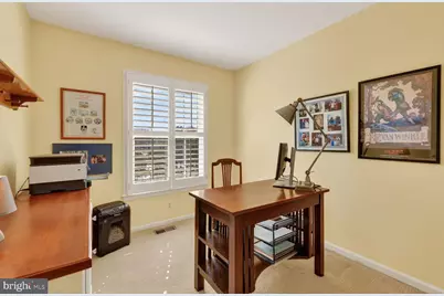 6507 Kemper Lakes Court, Alexandria, VA 22312 - Photo 19