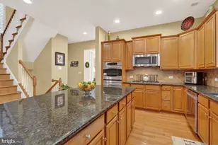 6012 Masondale Rd, Alexandria, VA 22315 - Photo 17