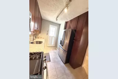 10002 Oakton Terrace Road, Oakton, VA 22124 - Photo 5