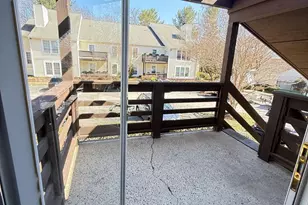 10002 Oakton Terrace Rd, Oakton, VA 22124 - Photo 27