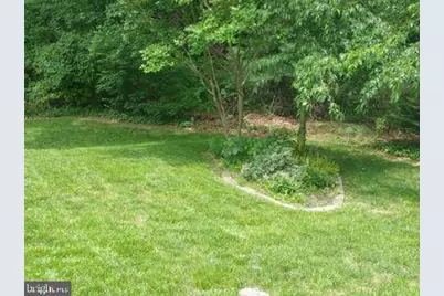 4833 Randolph Drive, Annandale, VA 22003 - Photo 9