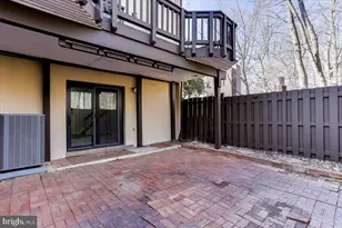 11922 Barrel Cooper Ct, Reston, VA 20191 - Photo 37