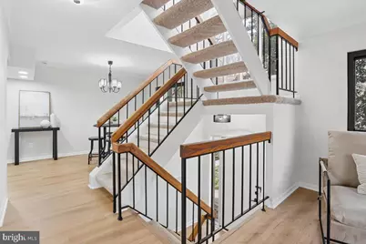 11922 Barrel Cooper Court, Reston, VA 20191 - Photo 9