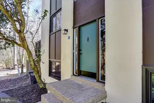 11922 Barrel Cooper Ct, Reston, VA 20191 - Photo 41