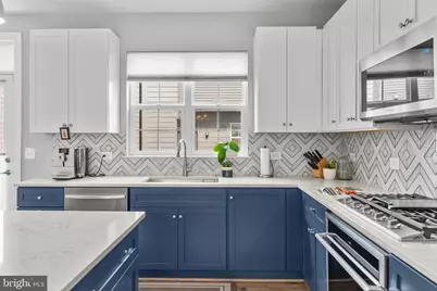 11226 Beaker Street, Reston, VA 20190 - Photo 3