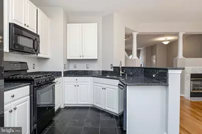 6614 Thurlton Drive, Alexandria, VA 22315 - Photo 17