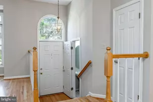6614 Thurlton Dr, Alexandria, VA 22315 - Photo 3